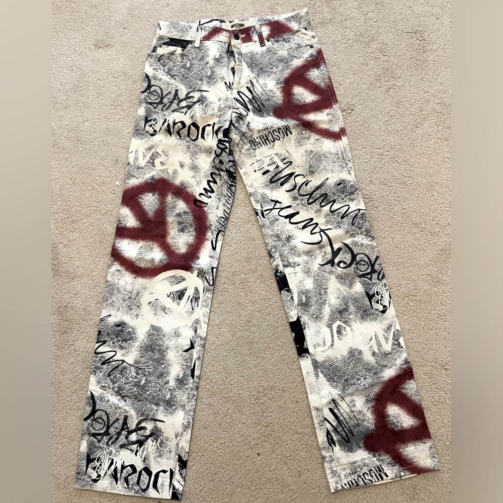 Moschino Graffiti Jeans. Limited Addition. Waist 29-30 Leg 30.